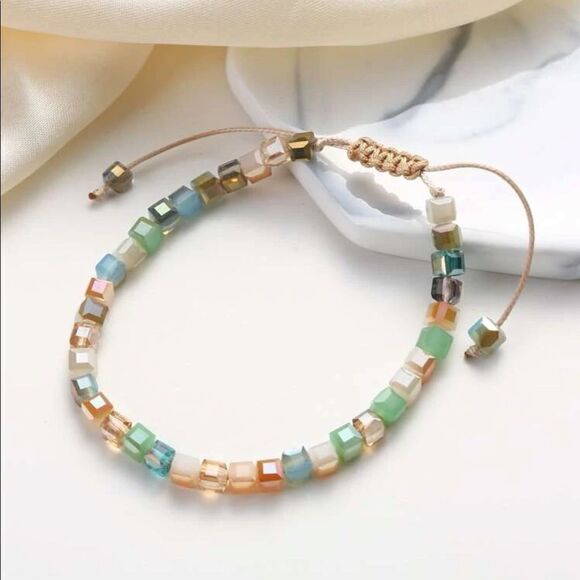 5/$25 GLASS COLORFUL BEADED BRACELET - Picture 1 of 4